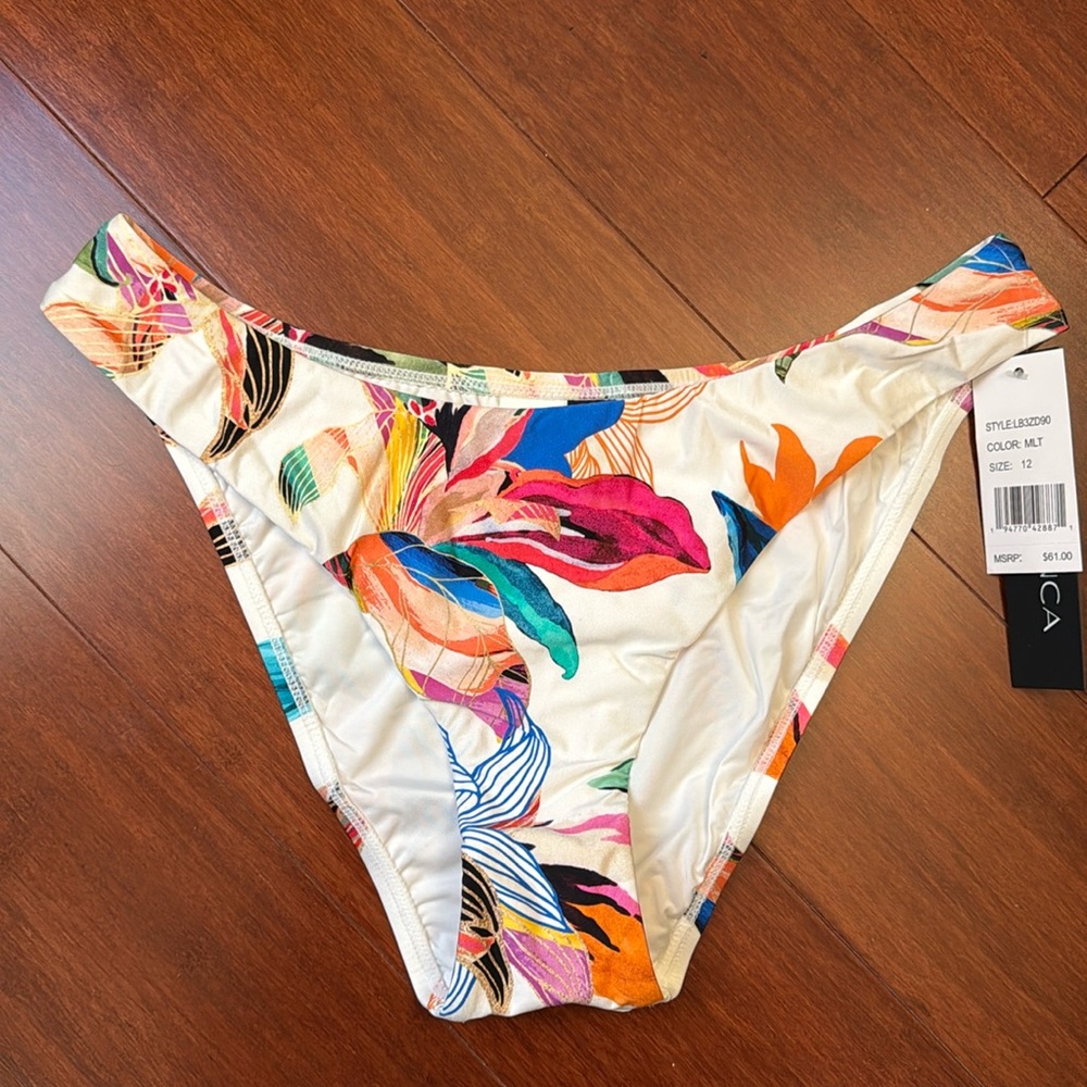 NWT La Blanca bikini bottom.